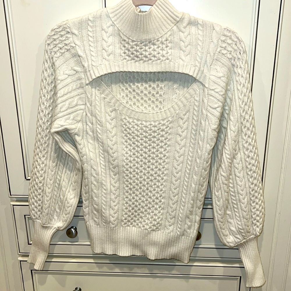 ELAN peek-a-boo white soft sweater - Picture 1 of 8